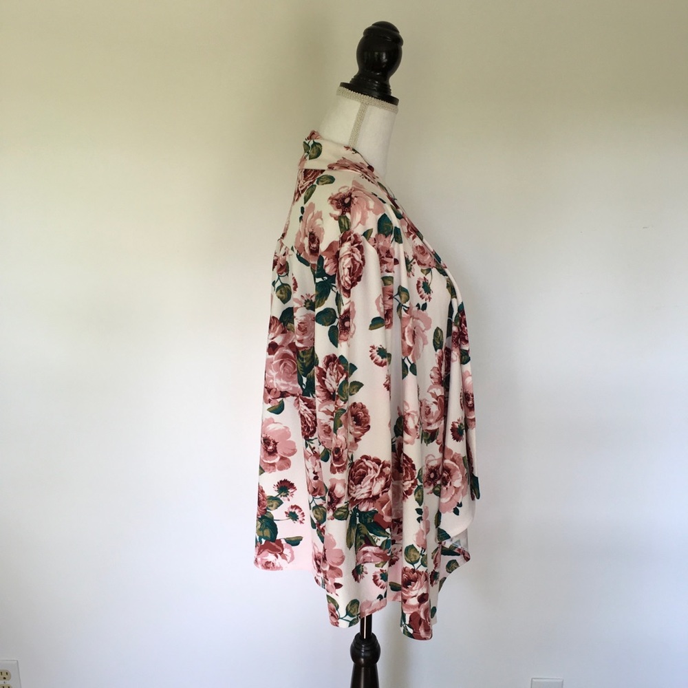 New Floral Open Front Cardigan Roses Meritt OSFM - Picture 3 of 5